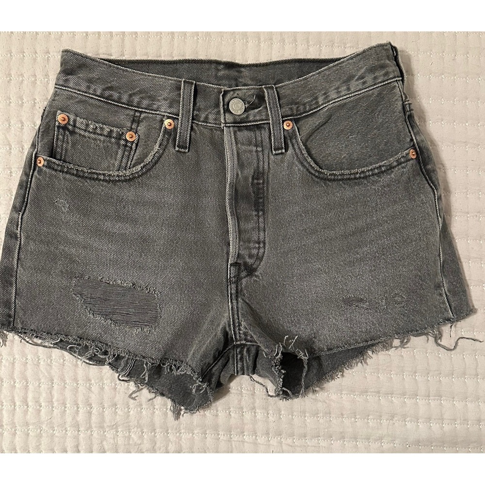 Levi's Women's Denim Shorts Black Washed Button Fly SZ 26 Mid Rise Cut Raw Hem
